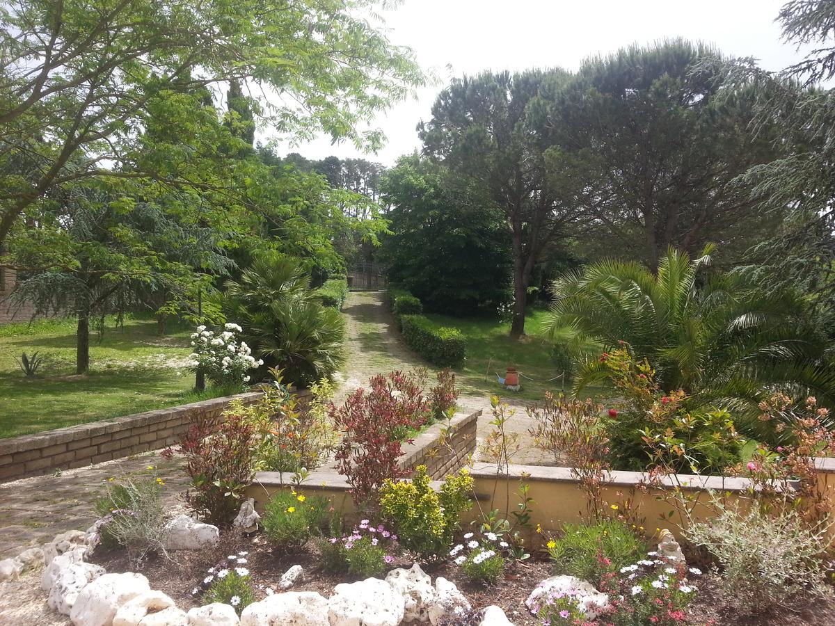 Villa Gusto E Benessere Sacrofano Bagian luar foto