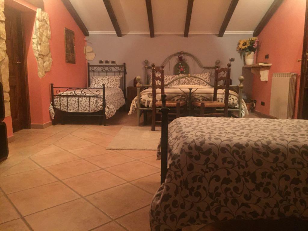 Villa Gusto E Benessere Sacrofano Bagian luar foto