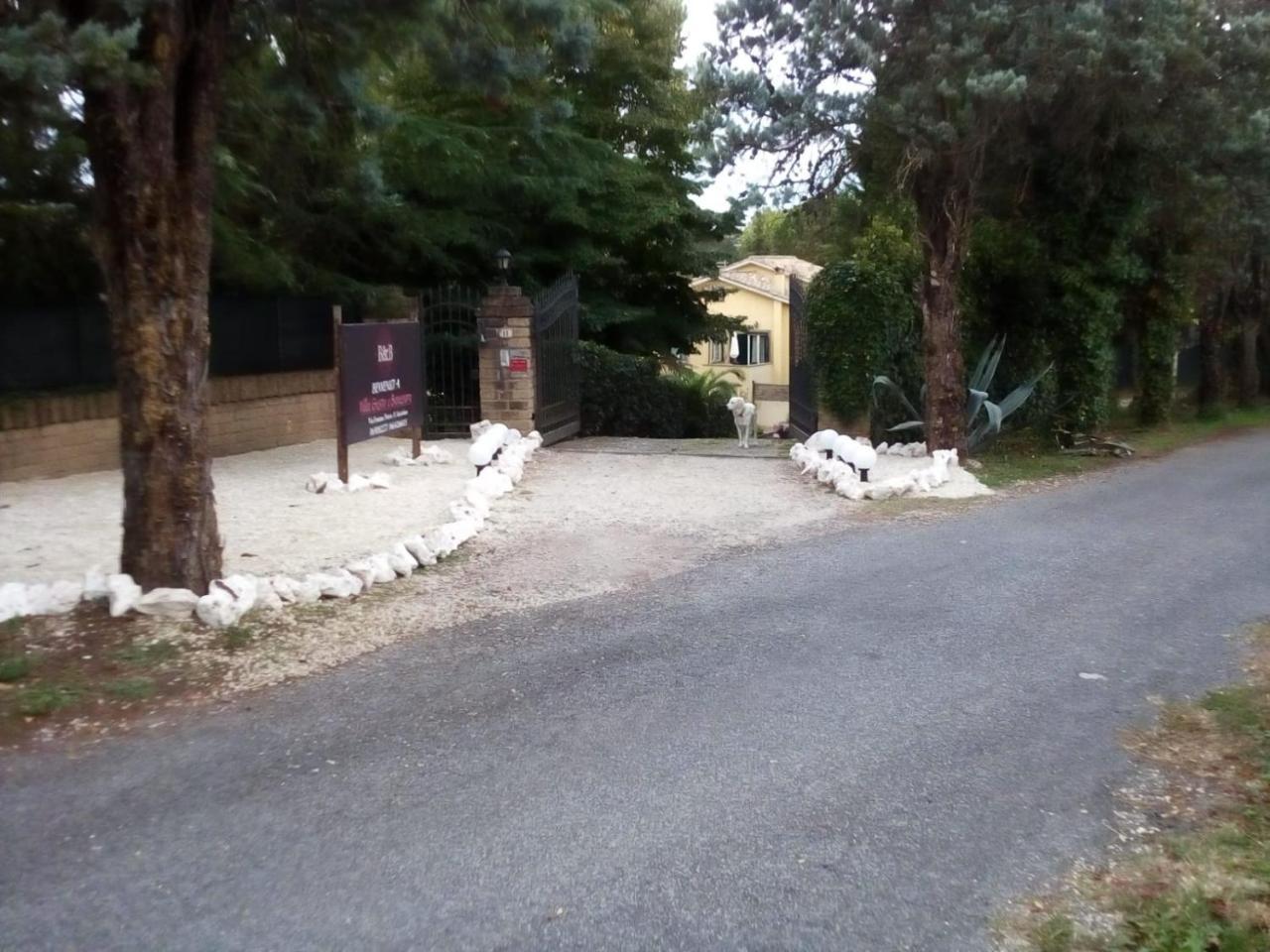 Villa Gusto E Benessere Sacrofano Bagian luar foto